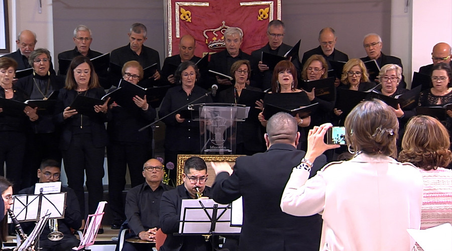 Mocejón presenta su himno